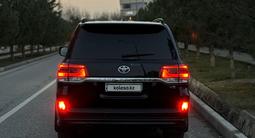 Toyota Land Cruiser 2018 годаүшін33 400 000 тг. в Шымкент – фото 3