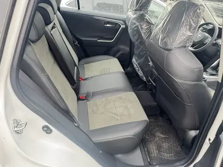 Toyota RAV4 2025 года за 23 000 000 тг. в Астана – фото 3