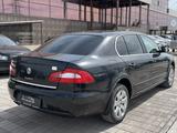 Skoda Superb 2011 года за 3 800 000 тг. в Караганда – фото 3