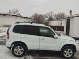 Chevrolet Niva 2013 года за 3 200 000 тг. в Осакаровка – фото 2