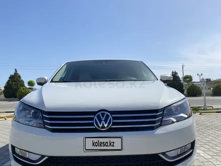 Volkswagen Passat 2013 года за 4 000 000 тг. в Актау – фото 16