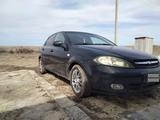 Chevrolet Lacetti 2009 года за 2 600 000 тг. в Атырау – фото 5