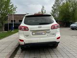 Hyundai Santa Fe 2011 года за 6 150 000 тг. в Алматы – фото 2