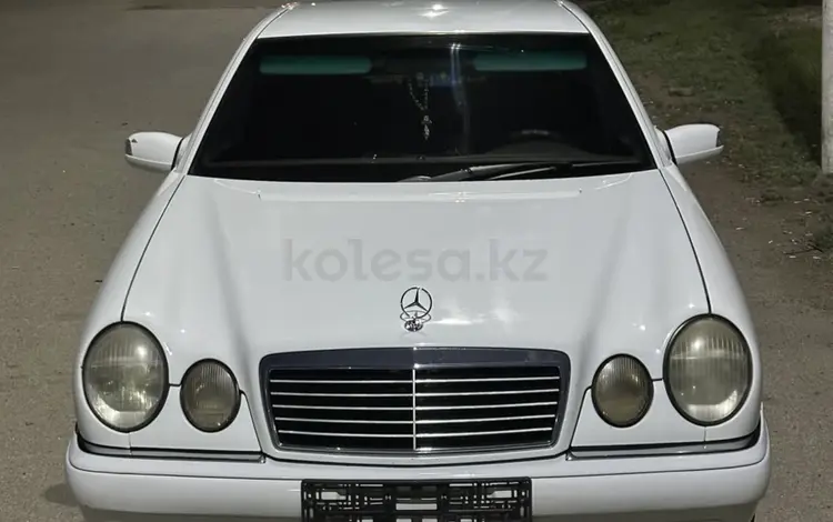 Mercedes-Benz E 320 1998 годаүшін3 800 000 тг. в Астана