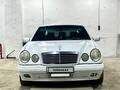 Mercedes-Benz E 320 1998 годаүшін3 800 000 тг. в Астана – фото 2