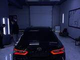 Toyota Camry 2024 года за 17 800 000 тг. в Кызылорда – фото 2