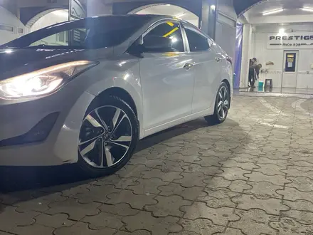 Hyundai Elantra 2015 года за 5 000 000 тг. в Алматы – фото 14