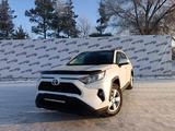 Toyota RAV4 2022 года за 16 800 000 тг. в Костанай