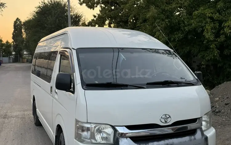 Toyota Hiace 2014 года за 10 500 000 тг. в Алматы