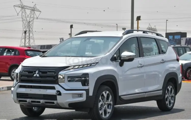 Mitsubishi Xpander Cross 2023 года за 11 200 000 тг. в Семей