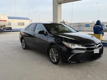 Toyota Camry 2017 года за 6 200 000 тг. в Актау – фото 3