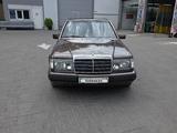 Mercedes-Benz E 280 1993 года за 1 400 000 тг. в Алматы – фото 2