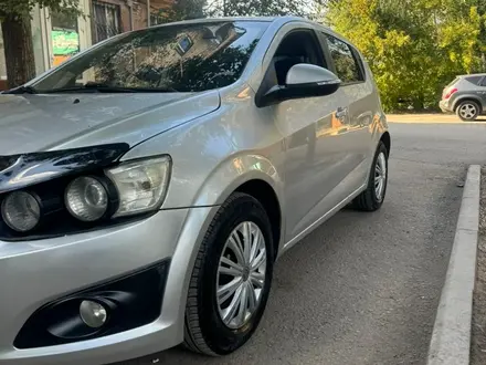 Chevrolet Aveo 2013 года за 3 900 000 тг. в Караганда – фото 7