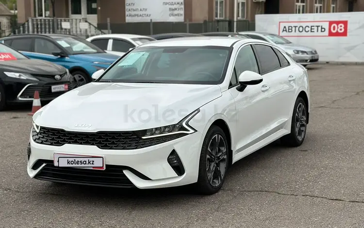 Kia K5 2022 года за 13 700 000 тг. в Тараз