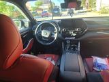 Toyota Highlander 2024 годаүшін35 000 000 тг. в Актау – фото 4