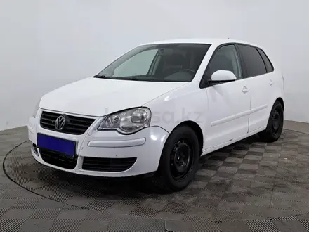 Volkswagen Polo 2010 года за 1 990 000 тг. в Астана