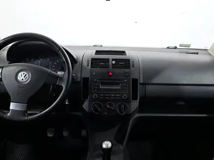 Volkswagen Polo 2010 года за 1 990 000 тг. в Астана – фото 14
