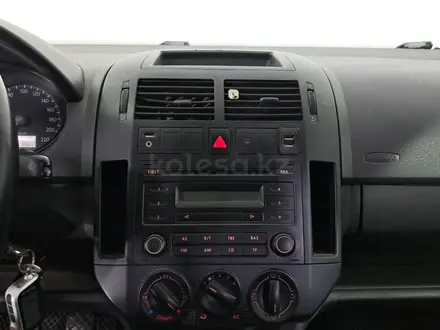 Volkswagen Polo 2010 года за 1 990 000 тг. в Астана – фото 19