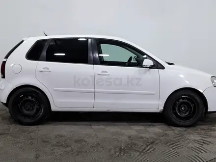 Volkswagen Polo 2010 года за 1 990 000 тг. в Астана – фото 4