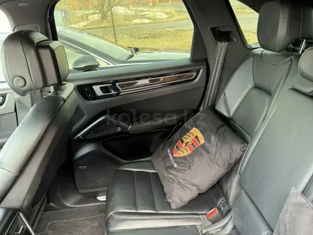 Porsche Cayenne 2019 года за 34 900 000 тг. в Усть-Каменогорск – фото 9