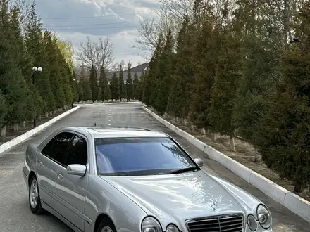 Mercedes-Benz E 280 2000 года за 4 950 000 тг. в Кызылорда – фото 4