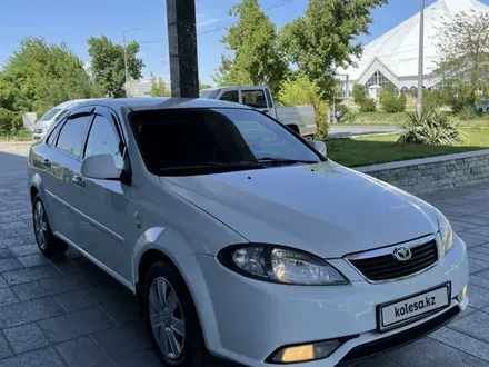 Daewoo Gentra 2014 года за 3 550 000 тг. в Шымкент – фото 7