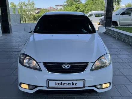 Daewoo Gentra 2014 года за 3 550 000 тг. в Шымкент – фото 8