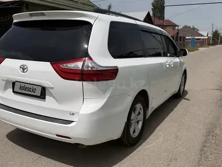 Toyota Sienna 2015 года за 13 000 000 тг. в Алматы – фото 4