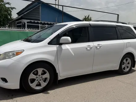 Toyota Sienna 2015 года за 13 000 000 тг. в Алматы – фото 6