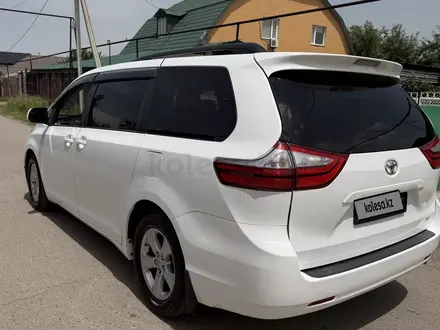 Toyota Sienna 2015 года за 13 000 000 тг. в Алматы – фото 5