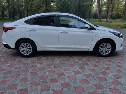 Hyundai Accent 2021 года за 8 500 000 тг. в Тараз – фото 8