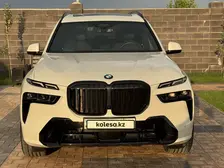 BMW X7, 2025