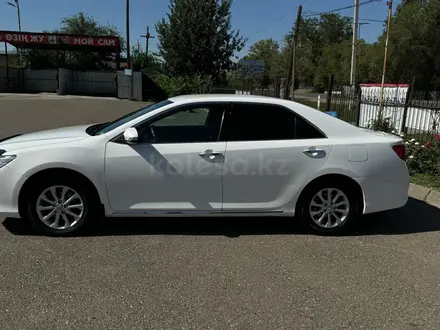 Toyota Camry 2013 года за 10 000 000 тг. в Маканчи – фото 2