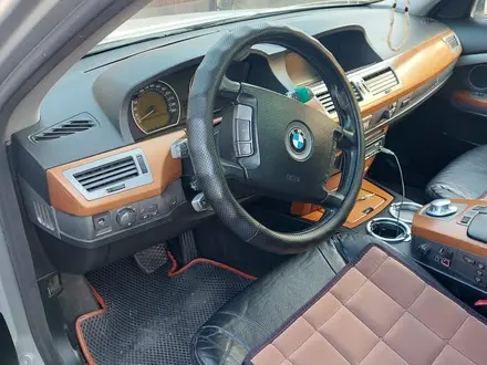 BMW 735 2002 года за 3 900 000 тг. в Алматы – фото 6