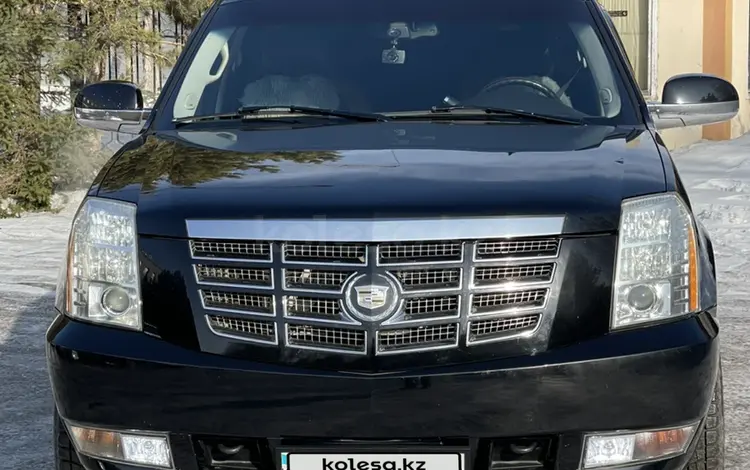 Cadillac Escalade 2007 годаүшін10 500 000 тг. в Караганда