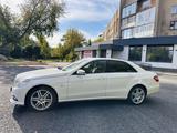 Mercedes-Benz E 200 2009 годаүшін6 000 000 тг. в Караганда – фото 2