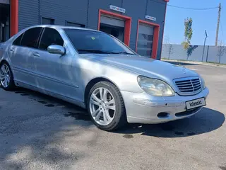 Mercedes-Benz S 320