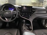 Toyota Camry 2021 года за 12 800 000 тг. в Атырау – фото 5