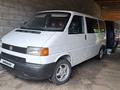 Volkswagen Caravelle 2001 годаfor4 250 000 тг. в Шымкент