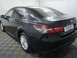 Toyota Camry 2023 года за 17 500 000 тг. в Алматы – фото 2