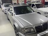 Mercedes-Benz E 320 1993 года за 2 500 000 тг. в Астана – фото 4