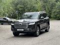 Toyota Land Cruiser 2024 года за 60 600 000 тг. в Алматы – фото 13