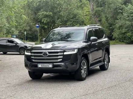 Toyota Land Cruiser 2024 года за 60 600 000 тг. в Алматы – фото 13