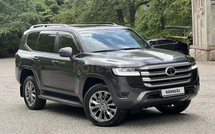Toyota Land Cruiser 2024 года за 60 600 000 тг. в Алматы