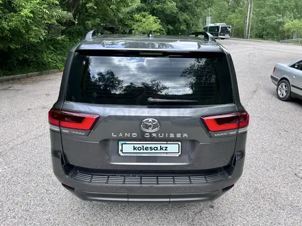 Toyota Land Cruiser 2024 года за 60 600 000 тг. в Алматы – фото 8