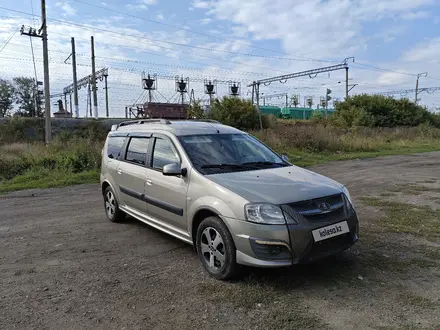 ВАЗ (Lada) Largus 2015 года за 4 800 000 тг. в Атбасар – фото 2