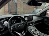 Hyundai Santa Fe 2023 годаүшін17 000 000 тг. в Караганда – фото 5