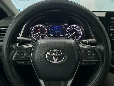 Toyota Camry 2021 года за 12 990 000 тг. в Тараз – фото 4