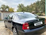 Volkswagen Passat 1999 годаfor1 500 000 тг. в Шымкент – фото 4