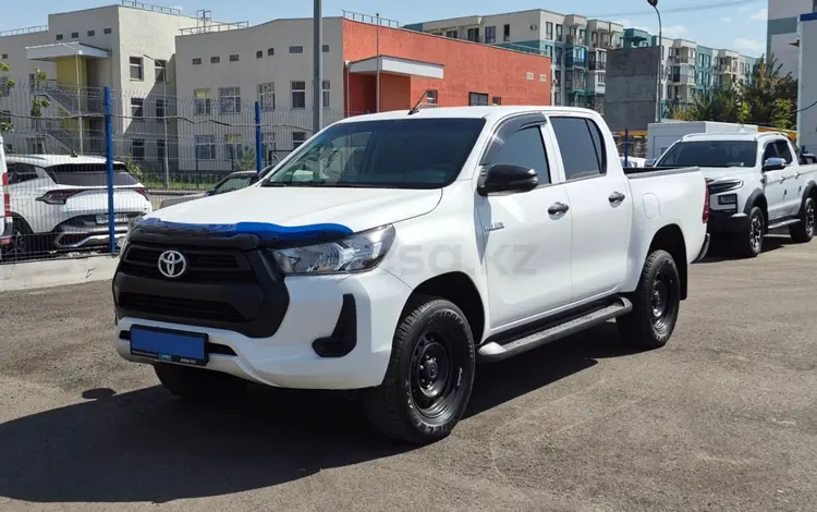 Toyota Hilux 2022 года за 21 100 000 тг. в Астана